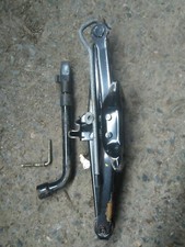 SPARE WHEEL TOOL KIT Jaguar X-Type Saloon/Estate 2001-2010 C2S43249