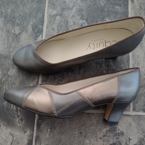 Reduced sale price ladies - sale,