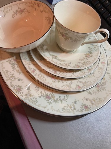 Royal doulton romance diana - doulton,