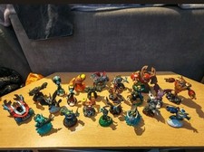 Skylanders Figures Bundle - 22