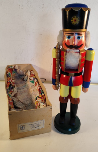 Gdr nutcracker king red - nutcracker,