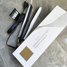 GHD Platinum Hair Straightener