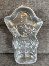 Wilton Industries 2004 Pirate Shaped Cake Pan Mould Vintage Used
