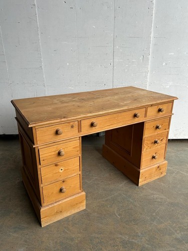 Modern pine pedestal - modern, desk