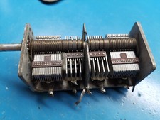 10pF to 590pF And 10pF to 25pF