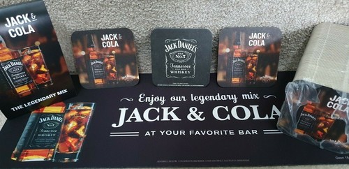 Official jack daniels - daniels,
