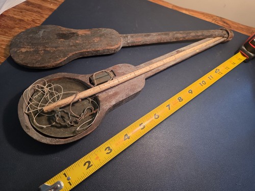 Antique banjo case - banjo,