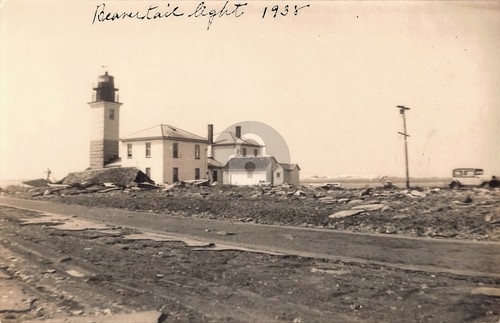 1938 beavertail light house - light,