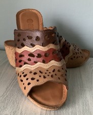 PAVERS Leather Wedge Heel Mule Sandals Size 5 Excellent Condition 