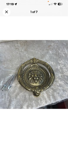 Antique style lions head solid - lions,