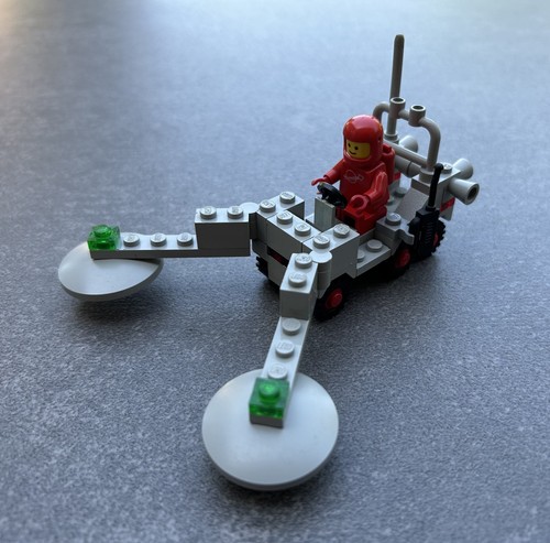 Lego space mineral detector - lego,