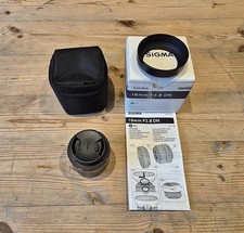 Sigma 19mm f2.8 DN e-mount lens excellent condition boxed, lens hood and case