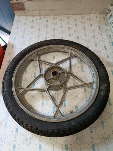 Suzuki gn125 gs125 gn250 front - gs125,