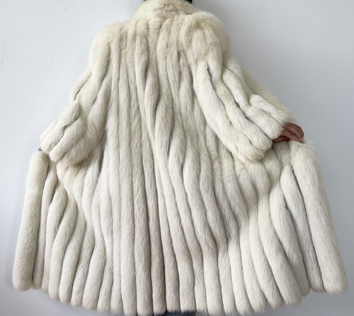 Real natural white arctic - natural,