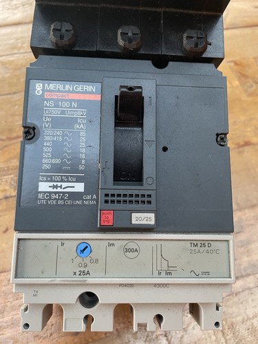Schneider merlin gerin compact - merlin,