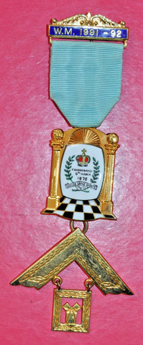 Masonic past master - past, jewel