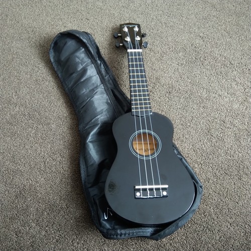 Small martin smith black - small,