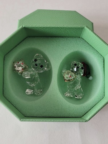 Swarovski crystal kris bear - crystal,