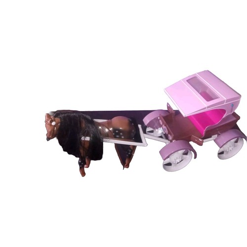 Moxie girl carriage and - girl,