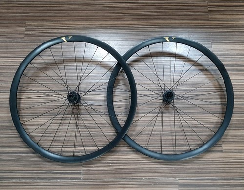 Specialized sirrus 700c - specialized, gravel