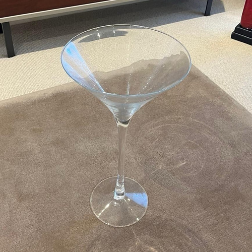 Large clear glass - clear,