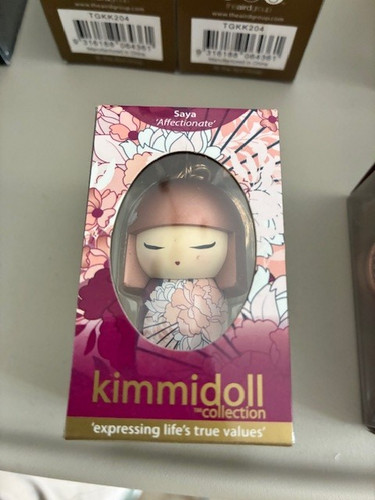 Rare saya affectionate bnib - saya,