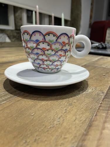 Illy caffè gillo dorfles art - illy,