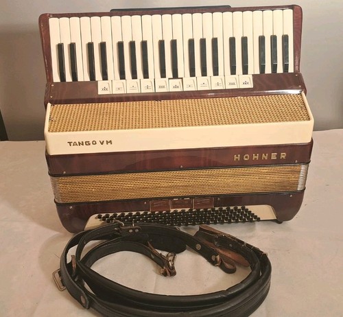 Hohner accordion tango 120 - tango,
