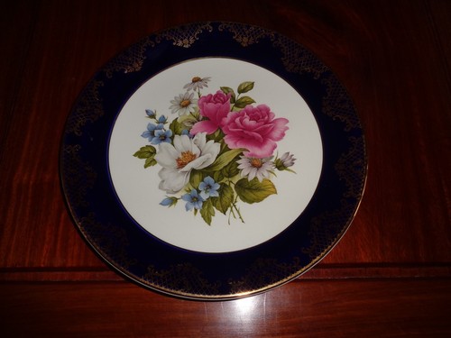 Weatherby royal falcon - weatherby, pottery