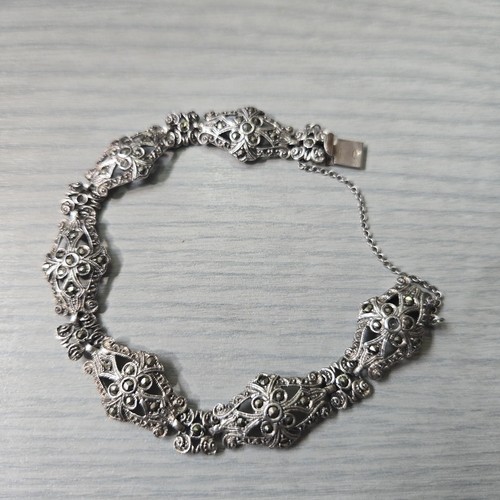 Sterling silver marcasite - &,