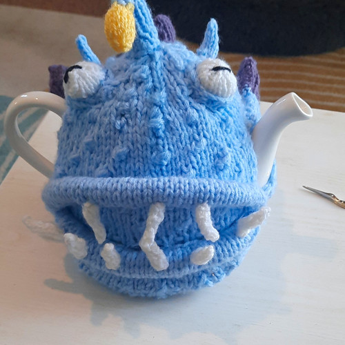 Handmade wool knitted tea cosy - handmade,