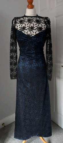 Victorian style deep - deep, blue