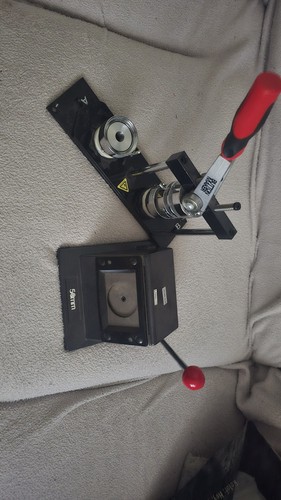 Badge making machine - machine, with