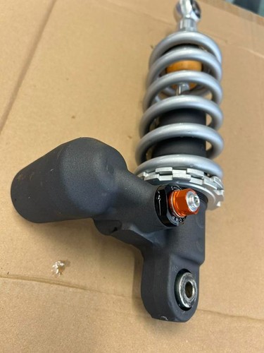 Yamaha rear suspension - r1,