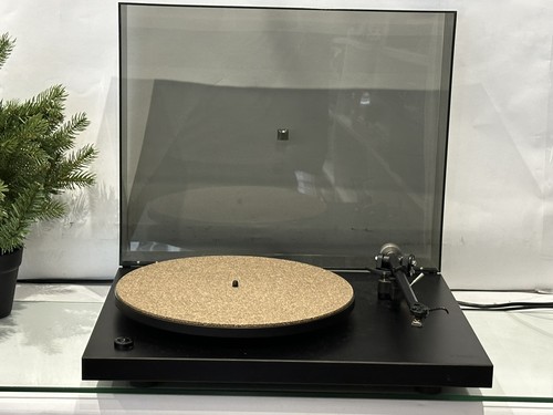 Rega planar turntable rb330 - planar,