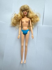 Disney Store Classic Princess Articulated Aurora Doll Sleeping Beauty USed Pleas