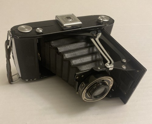 Damaged parts zeiss ikon - damaged,