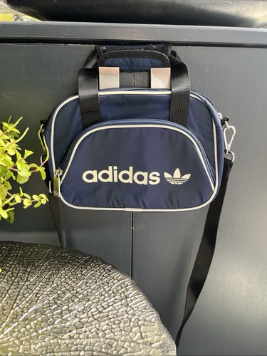 Adidas originals small - adidas,