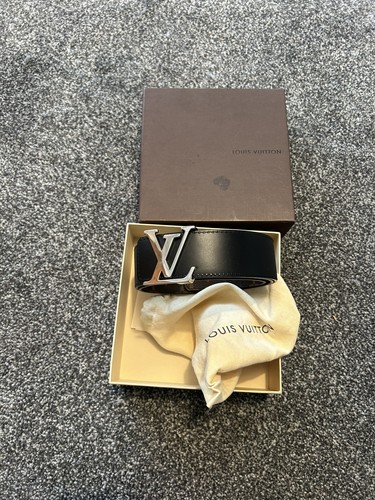 Louis vuitton men - •,