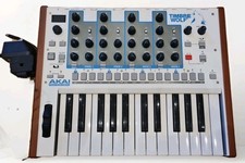 AKAI Timbre Wolf 25-Key Analog 4-Voice Polyphonic Synthesizer Vintage Rare