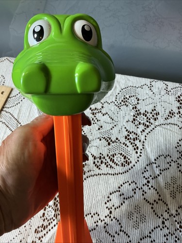 Rare vintage 1999 - giant, pez