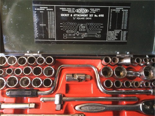 Gordon socket and attachment