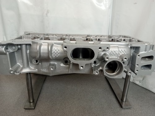 Complete cylinder head ford - head,