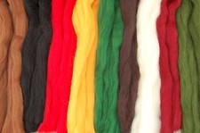 Xmas Merino Wool Dyed Roving for Wet & Needle Felting  & Art Projects 50g 😊