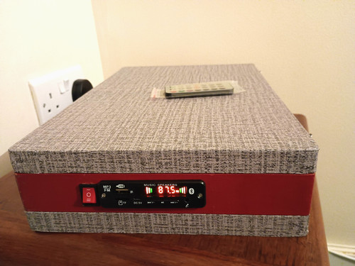 Vintage tube radio eveready - vintage,