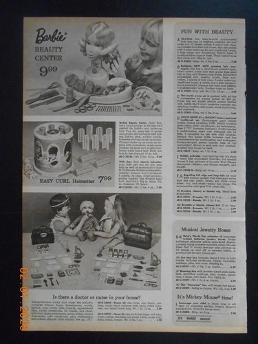 1972 barbie doll beauty - beauty, center