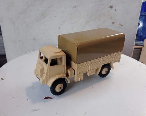 Dinky bedford army wagon - dinky, ql