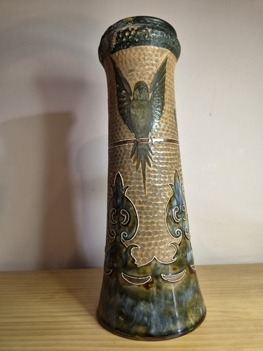 Antique royal doulton - doulton, lambeth