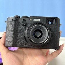 Fujifilm X100F 24.3 MP APS-C