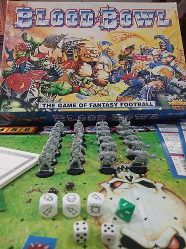Vintage games workshop blood - games,